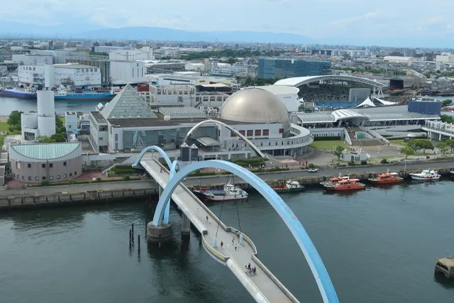 名古屋港水族館